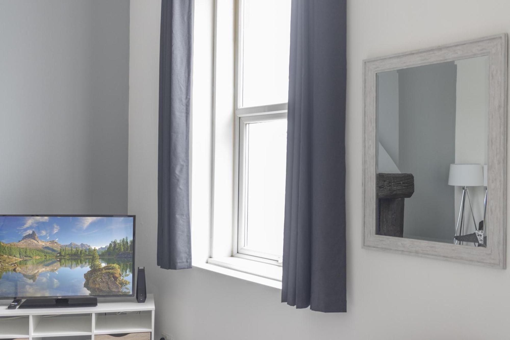Alexandra - Large 3 Bed Perfect For Contractors, Free Parking, Fast Wifi And Great Value! Plymouth Exterior foto